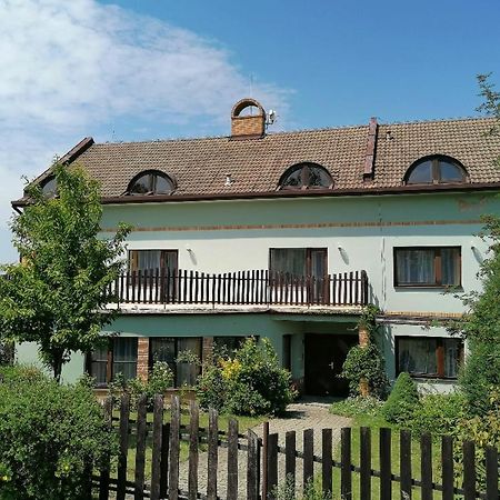 Otevrena Naruc Pension Letovice Zewnętrze zdjęcie